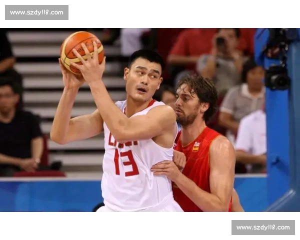 2008年北京奥运中国男篮对阵美国梦之队的历史对决与时代意义回顾
